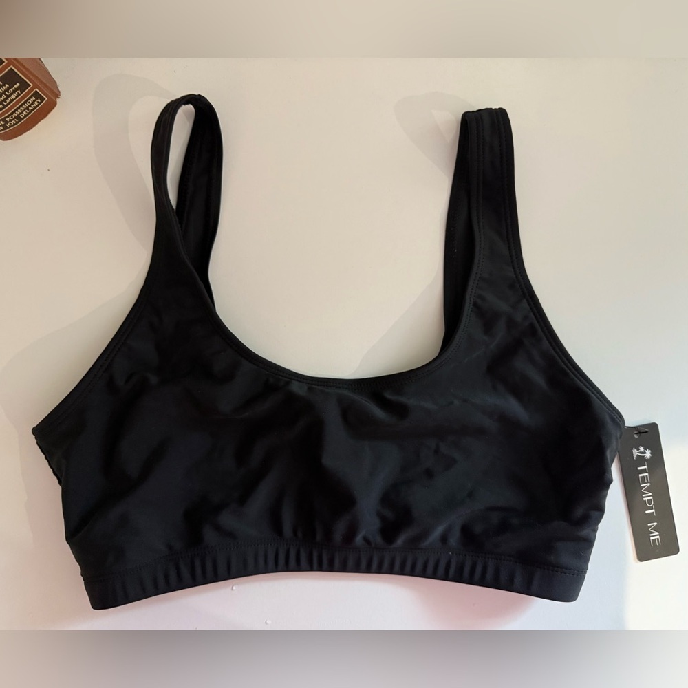 Tempt Me Black Women's Sporty Bikini Top
